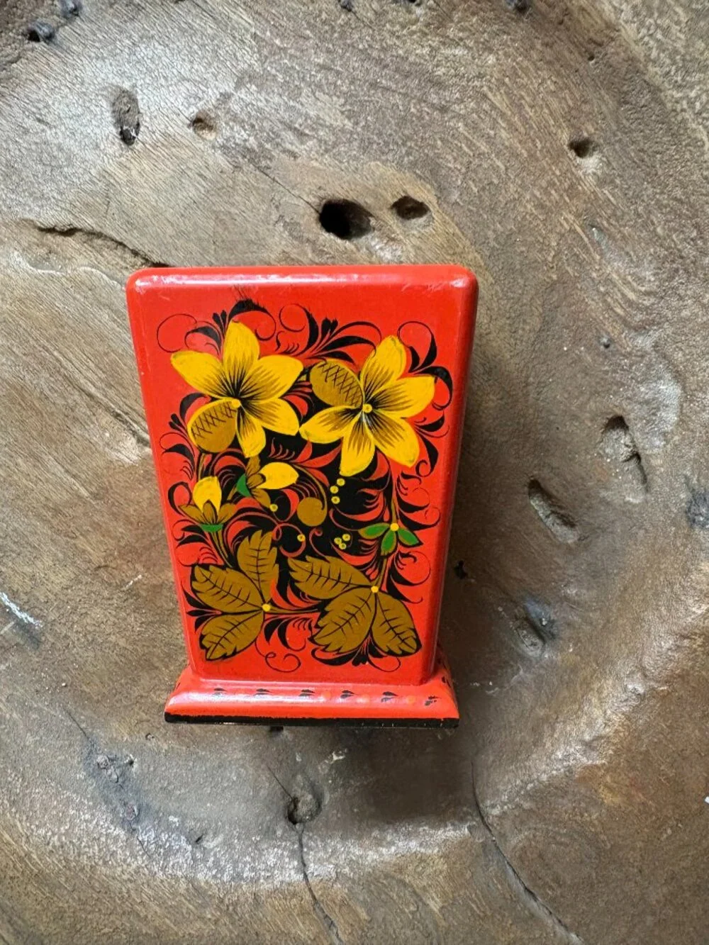 Russian folk art khokhloma handpainted small vessel pen/pencil cup? READ